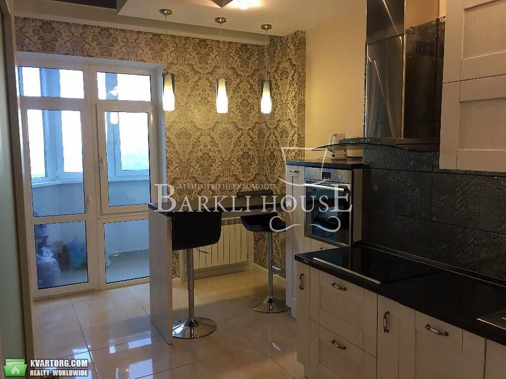 Rent out 1-room apartment. Киев,  Соломенская — photo 7