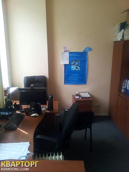 Rent out office. Киев,  Бассейная — photo 1