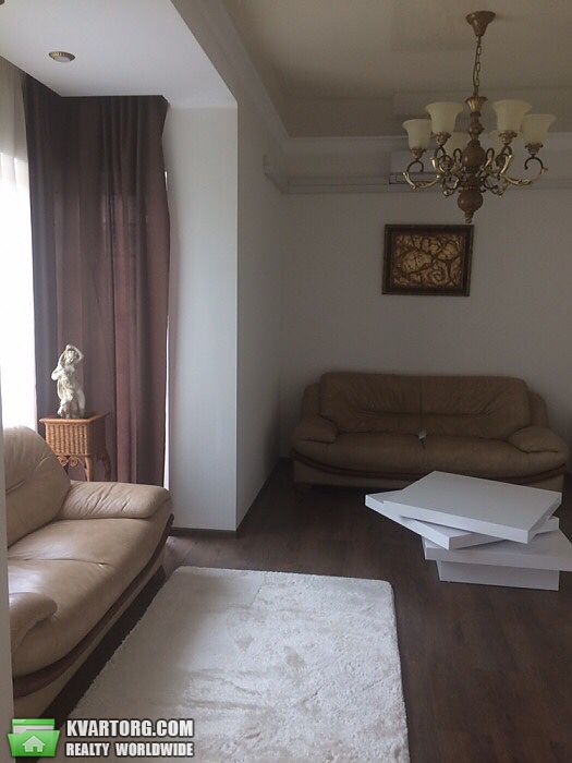 Rent out 2-room apartment. Киев,  Шмидта — photo 6