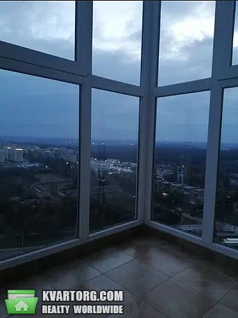Rent out 2-room apartment. Киев, Академика Заболотного — photo 3