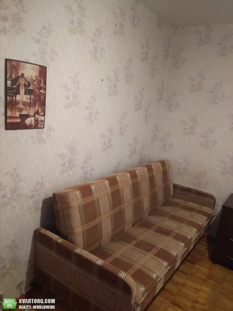 Rent out 2-room apartment. Киев, Голосеевский проспект — photo 3