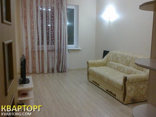 Rent out 1-room apartment. Киев,  Героев Сталинграда пр — photo 5