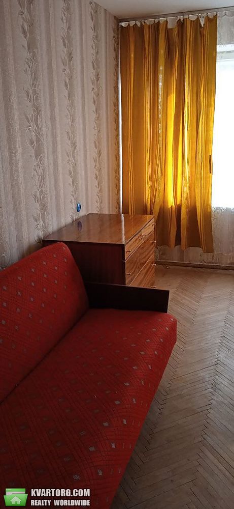 Rent out 2-room apartment. Киев,  Метрологическая — photo 1