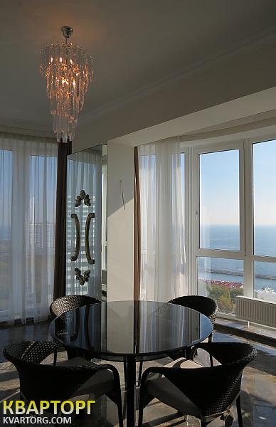 Sell 3-room apartment. Одесса, Литературная — photo 1
