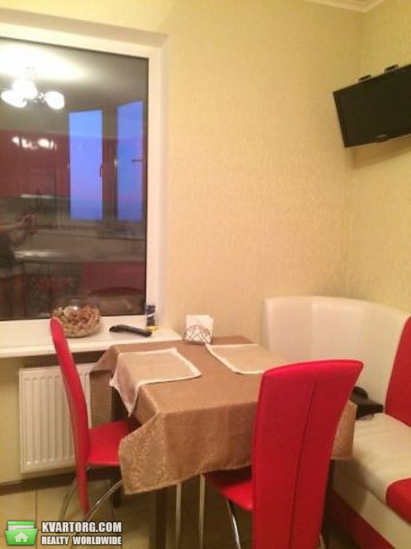 Sell 2-room apartment. Киев,  Милославская — photo 7