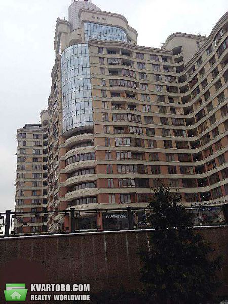 Sell 2-room apartment. Киев, Жилянская — photo 1