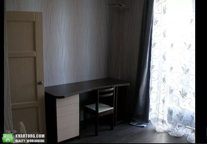 Rent out 2-room apartment. Киев,  Петрицкого — photo 3