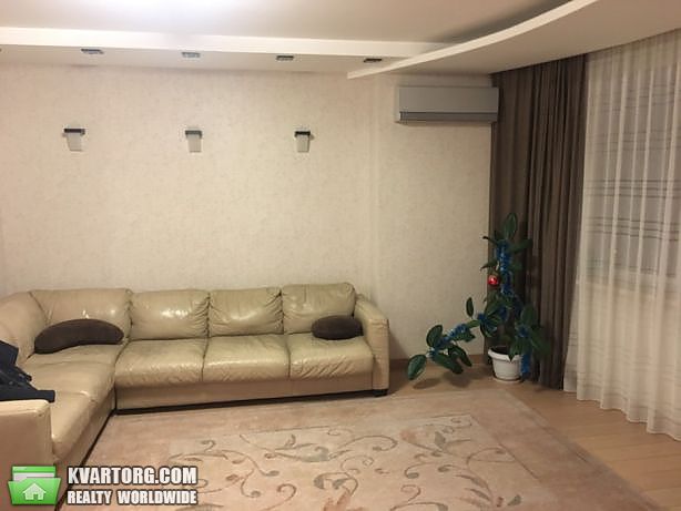 Rent out 3-room apartment. Киев, Верховинна — photo 4