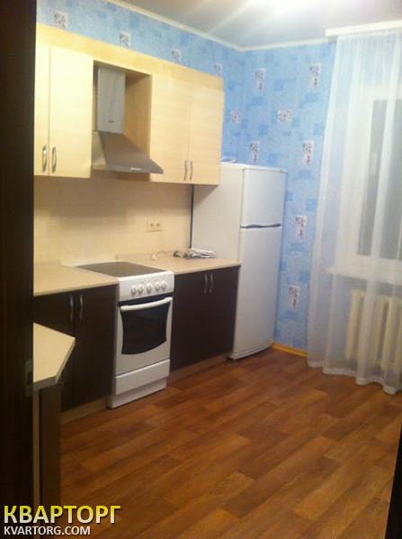 Rent out 2-room apartment. Киев, Белицк — photo 2