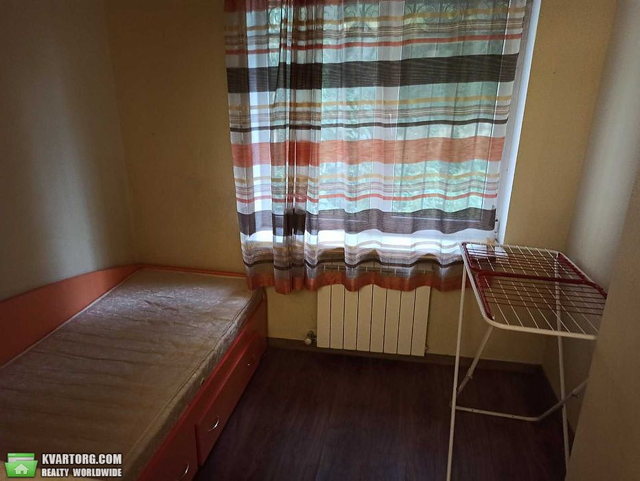 Rent out 1-room apartment. Львов, Довбуша — photo 3