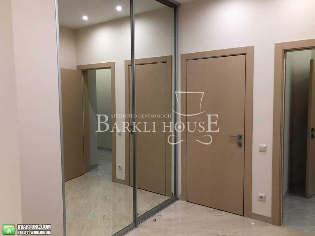 Rent out 2-room apartment. Киев,  Барбюса — photo 10