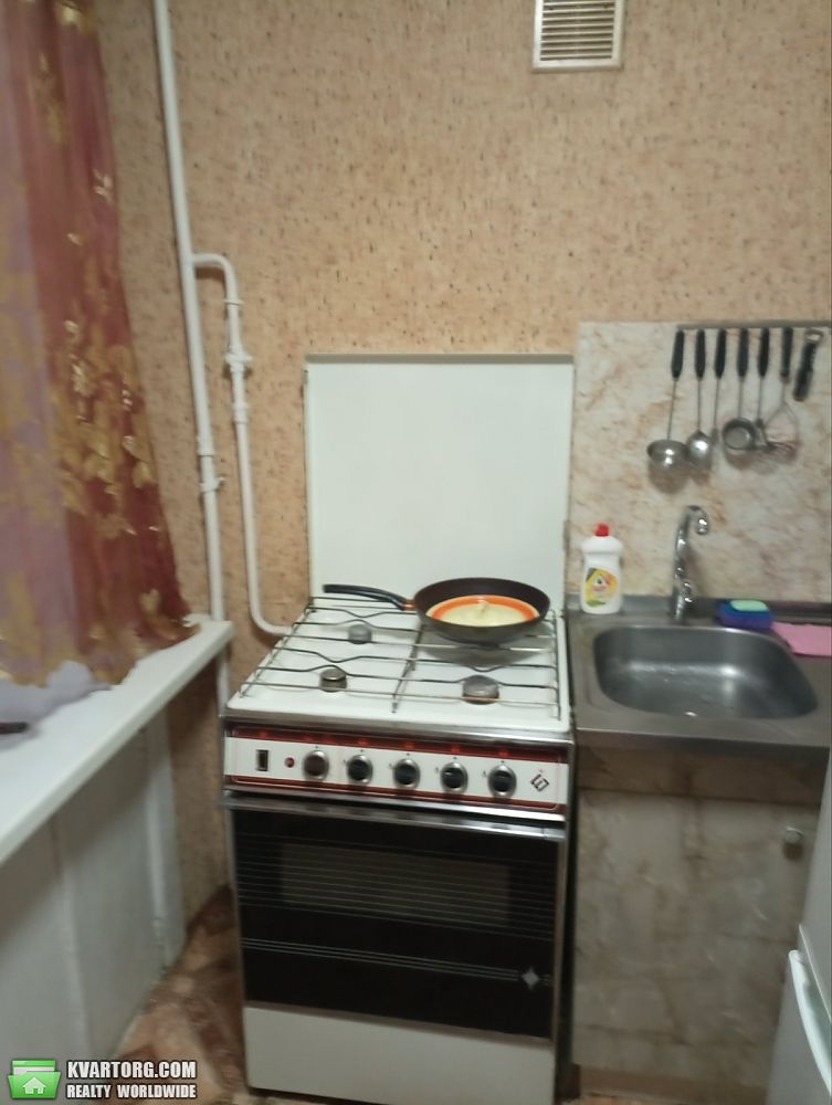 Rent out 1-room apartment. Киев, Кубанської України — photo 3