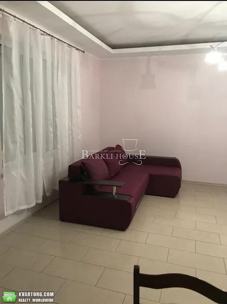 Rent out Townhouse. Киевская обл., Гатное — photo 2