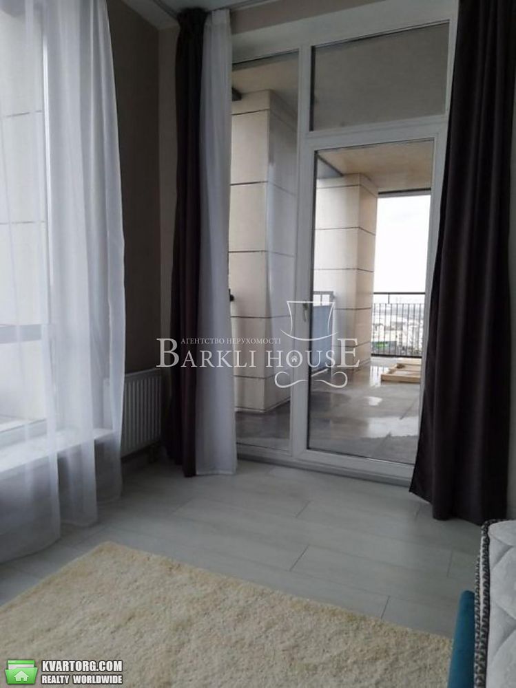 Rent out 2-room apartment. Киев, Бульварно Кудрявская — photo 7