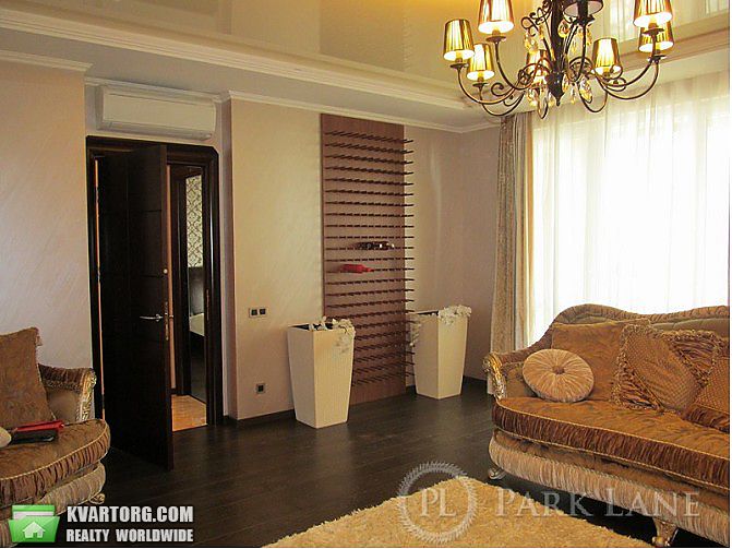 Sell 2-room apartment. Киев,  40-летия Октября просп — photo 1