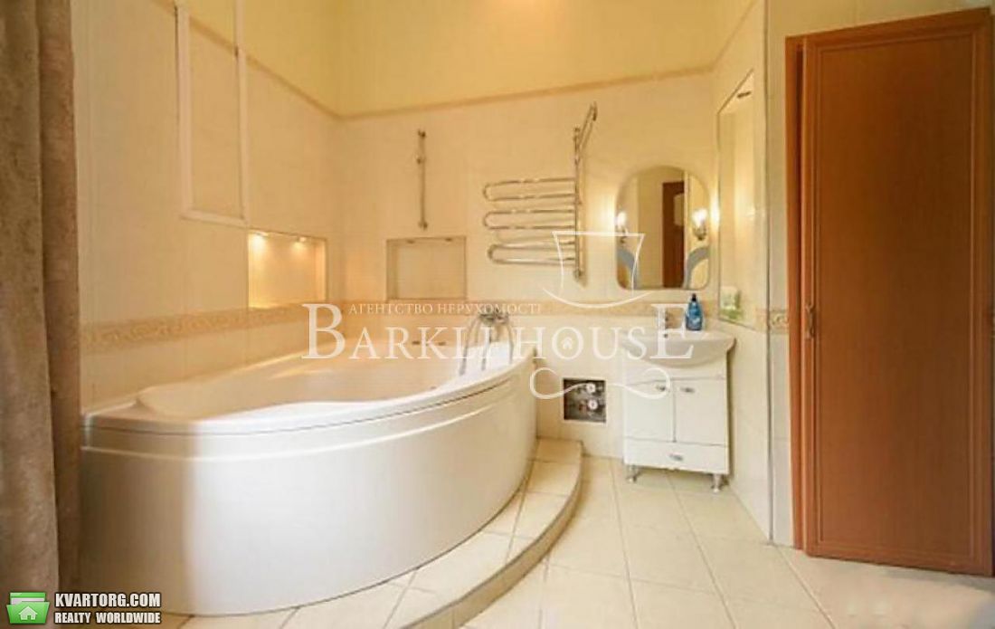 Rent out 3-room apartment. Киев,  Малая Житомирская — photo 7