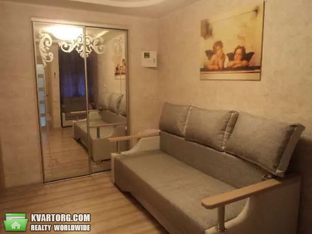 Rent out 1-room apartment. Киев, Межигирьска — photo 4