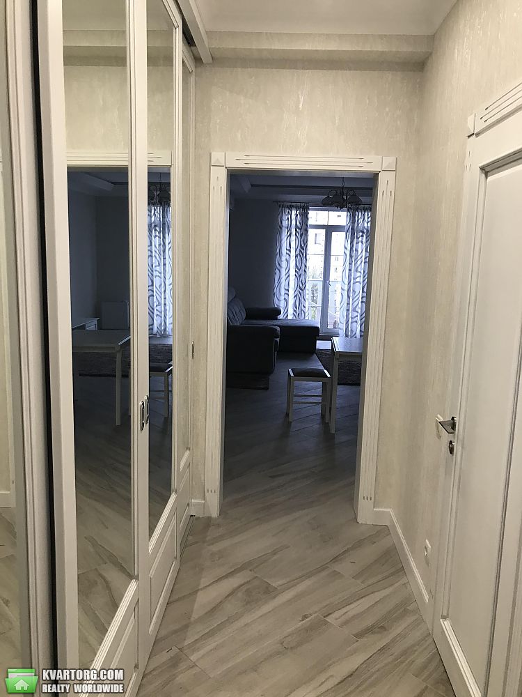 Rent out 1-room apartment. Киев,  Крейсера Авроры — photo 3