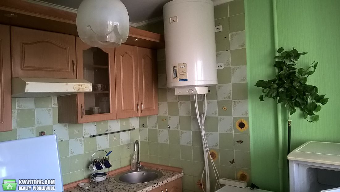 Rent out 1-room apartment. Киев,  Тупикова — photo 2
