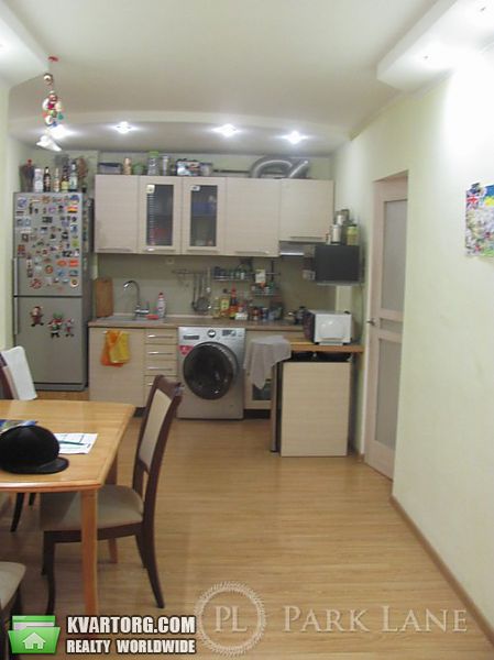 Sell 2-room apartment. Киев, Почайнинская — photo 3