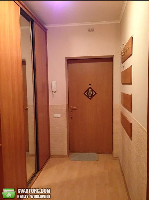Rent out 2-room apartment. Киев,  Инженерная — photo 8