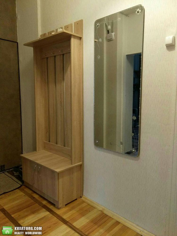 Rent out 2-room apartment. Киев,  Мазепы — photo 8