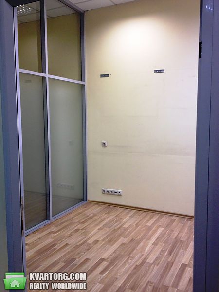 Rent out office. Киев, Жилянская, — photo 3