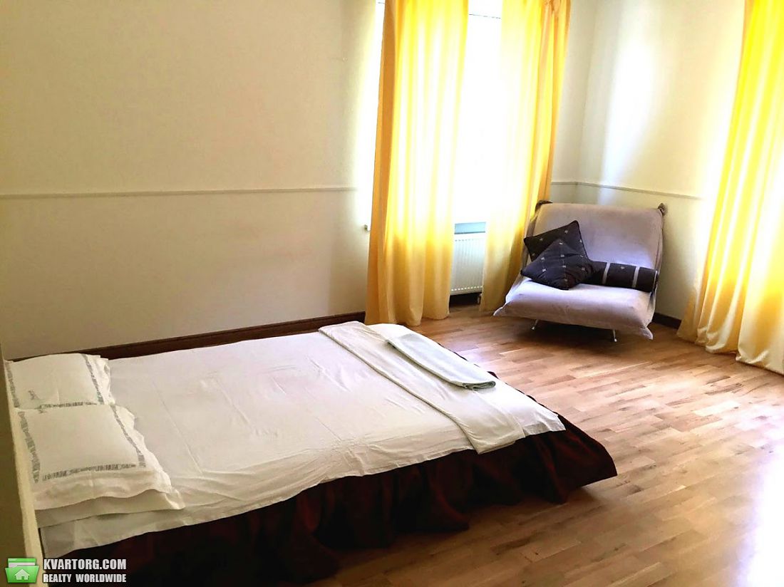 Rent out house. Киев,  Краснозвездный пр — photo 8