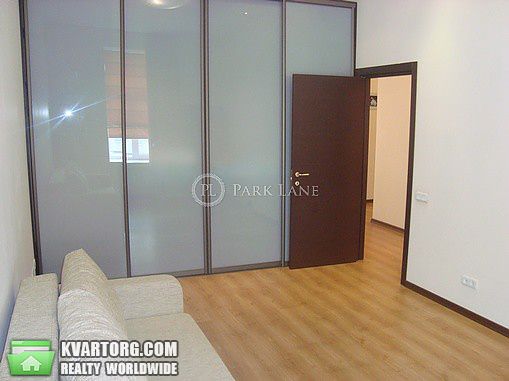 Rent out 3-room apartment. Киев,  Саксаганского — photo 4
