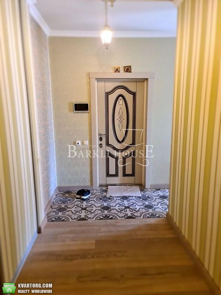 Rent out 4-room apartment. Киев, Регенераторная — photo 7