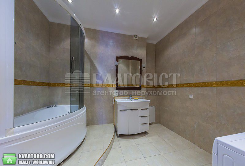 Rent out 3-room apartment. Киев,  Тургеневская — photo 4