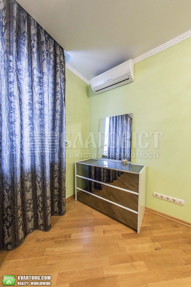 Rent out 2-room apartment. Киев,  Днепровская наб — photo 6