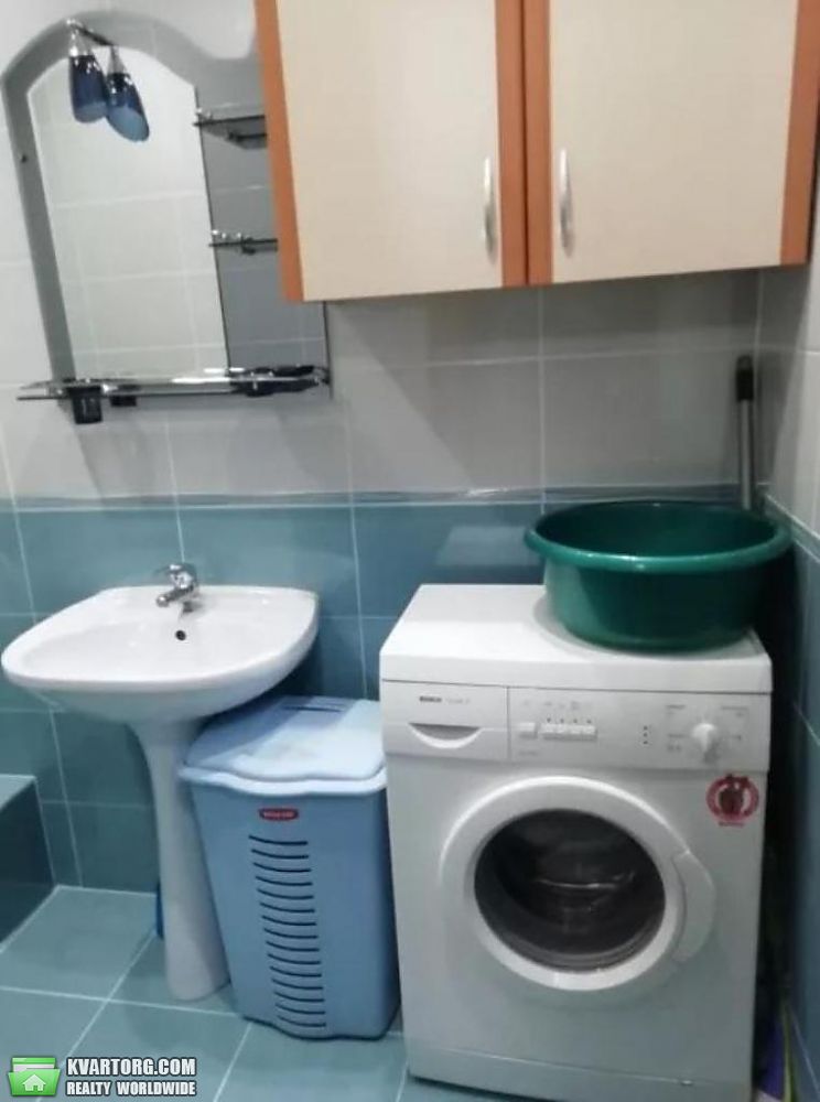 Rent out 3-room apartment. Киев, кирилловская — photo 8
