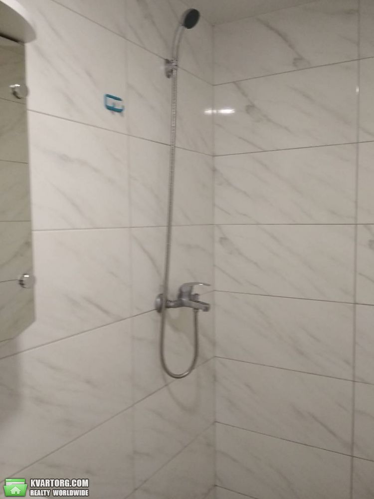 Rent out 1-room apartment. Киев, Машиностроительная — photo 5