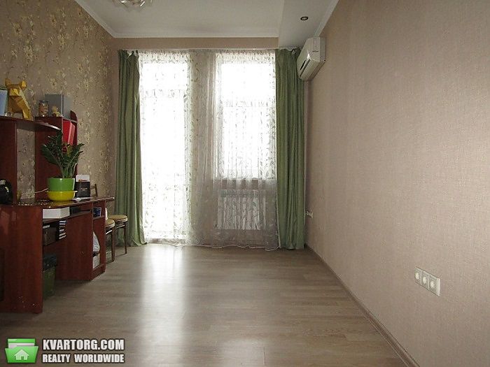 Sell 3-room apartment. Днепропетровск, Яворницького проспект — photo 6