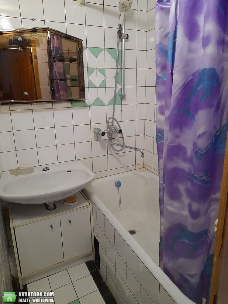 Rent out 1-room apartment. Киев, Малышко — photo 7