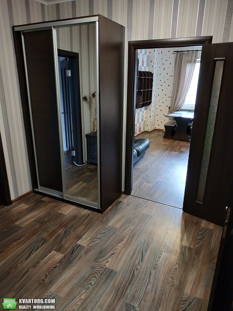 Rent out 1-room apartment. Киев,  Гмыри — photo 4