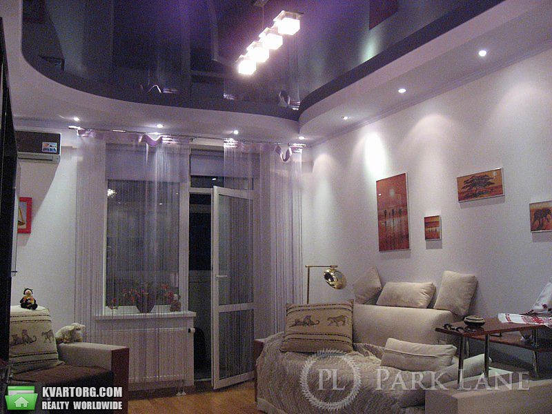 Sell 1-room apartment. Киев, Щекавицкая — photo 1