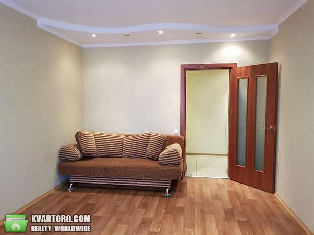 Rent out 1-room apartment. Киев, Ващенко — photo 1