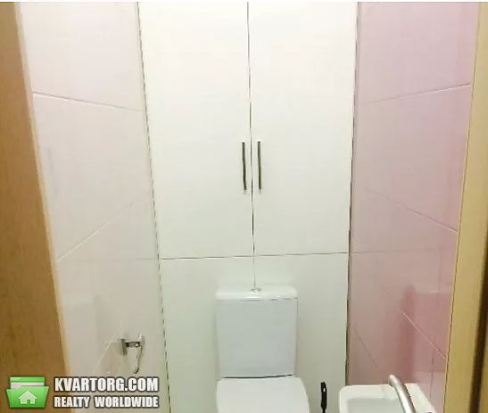 Rent out 2-room apartment. Киев,  Петровского — photo 9