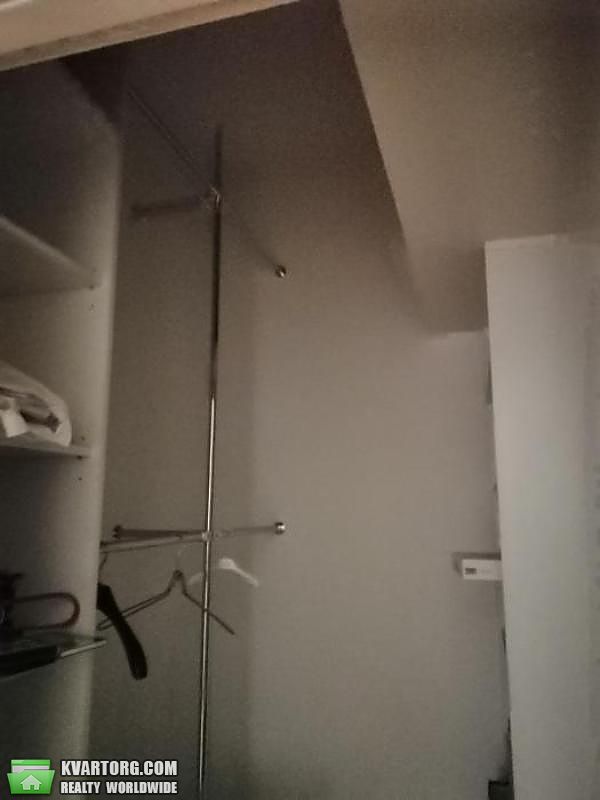 Rent out 4-room apartment. Киев,  Петлюры — photo 9