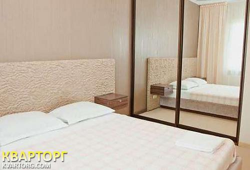 Rent out 3-room apartment. Киев, Русановские сады — photo 5