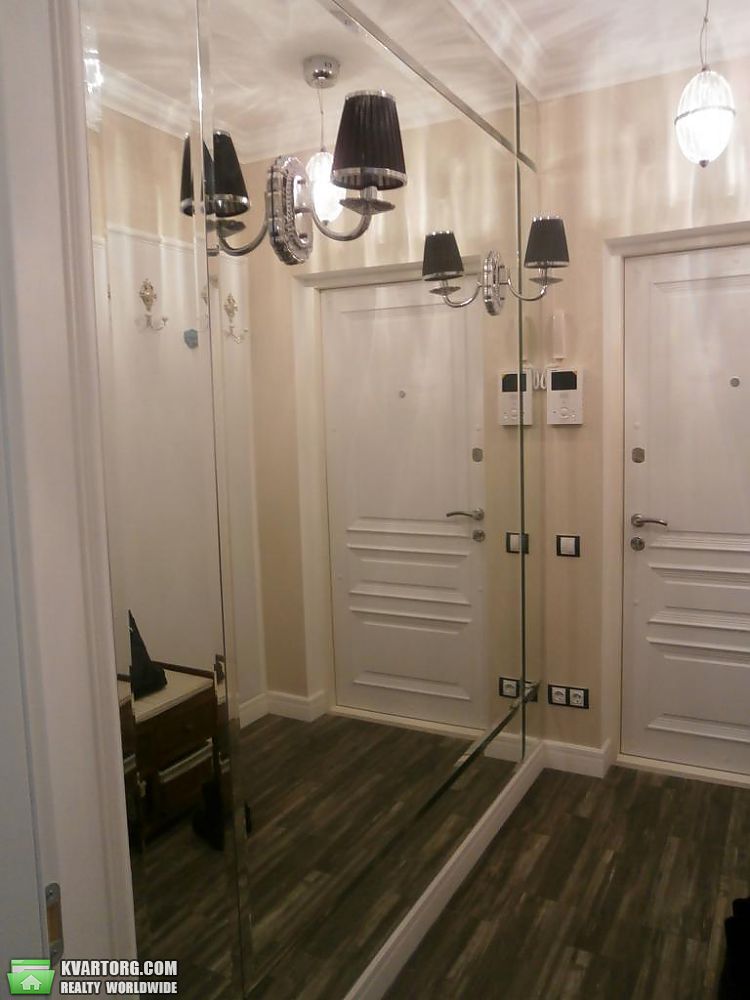 Rent out 3-room apartment. Киев,  Барбюса — photo 10