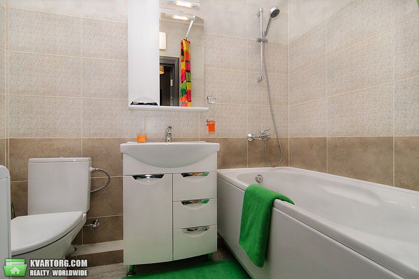 Rent out 1-room apartment. Луцк, Проспект Воли — photo 3