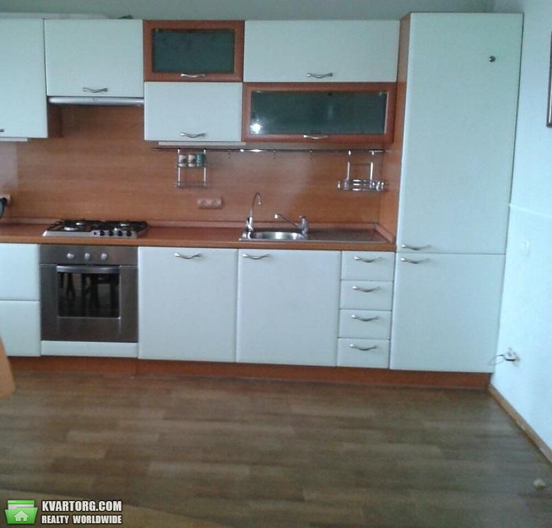 Rent out 2-room apartment. Киев,  Туровская — photo 6