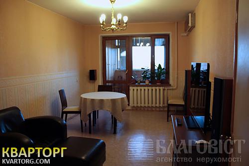 Sell 3-room apartment. Киев,  Приречная — photo 1