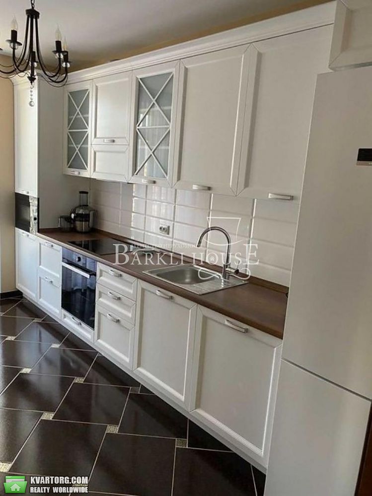 Rent out 2-room apartment. Киев, Данченко Сергея — photo 1