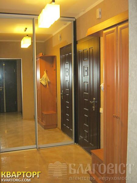 Rent out 1-room apartment. Киев,  Драгоманова — photo 2