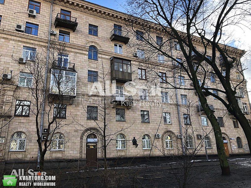 Sell 3-room apartment. Киев,  Владимирская — photo 1