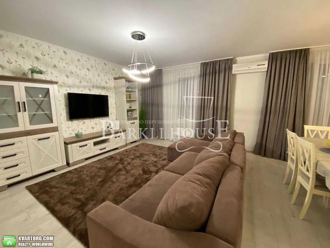 Rent out house. Киевская обл., Крюковщина — photo 1